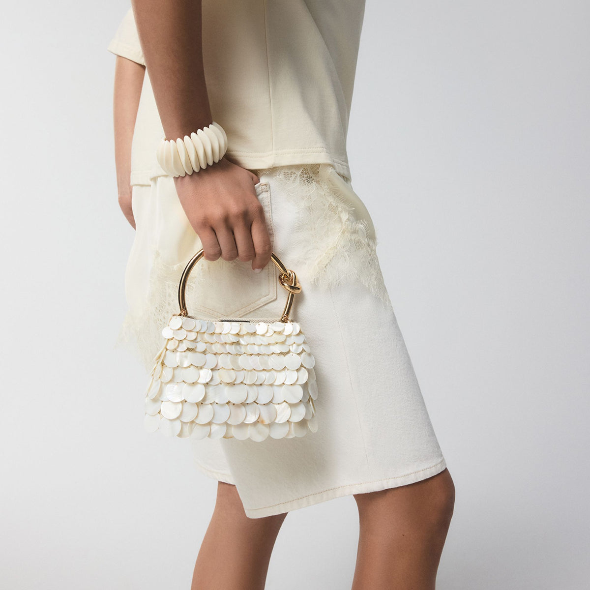 adya_beige_168-002-029_look-part_sq_gy_2000x2000
