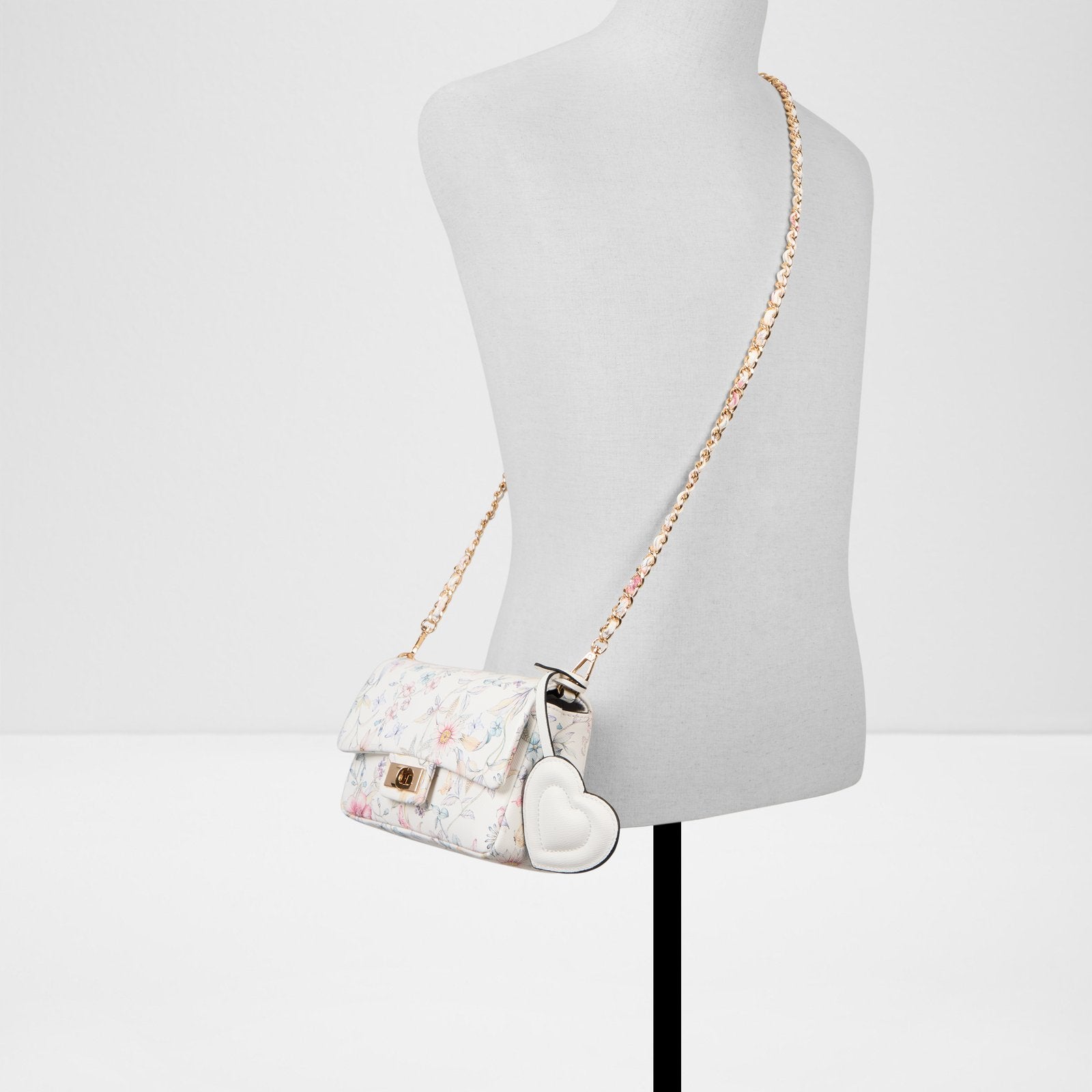 bbellapurse_multi_932-002-029_alt3_sq_nt_1600x1600