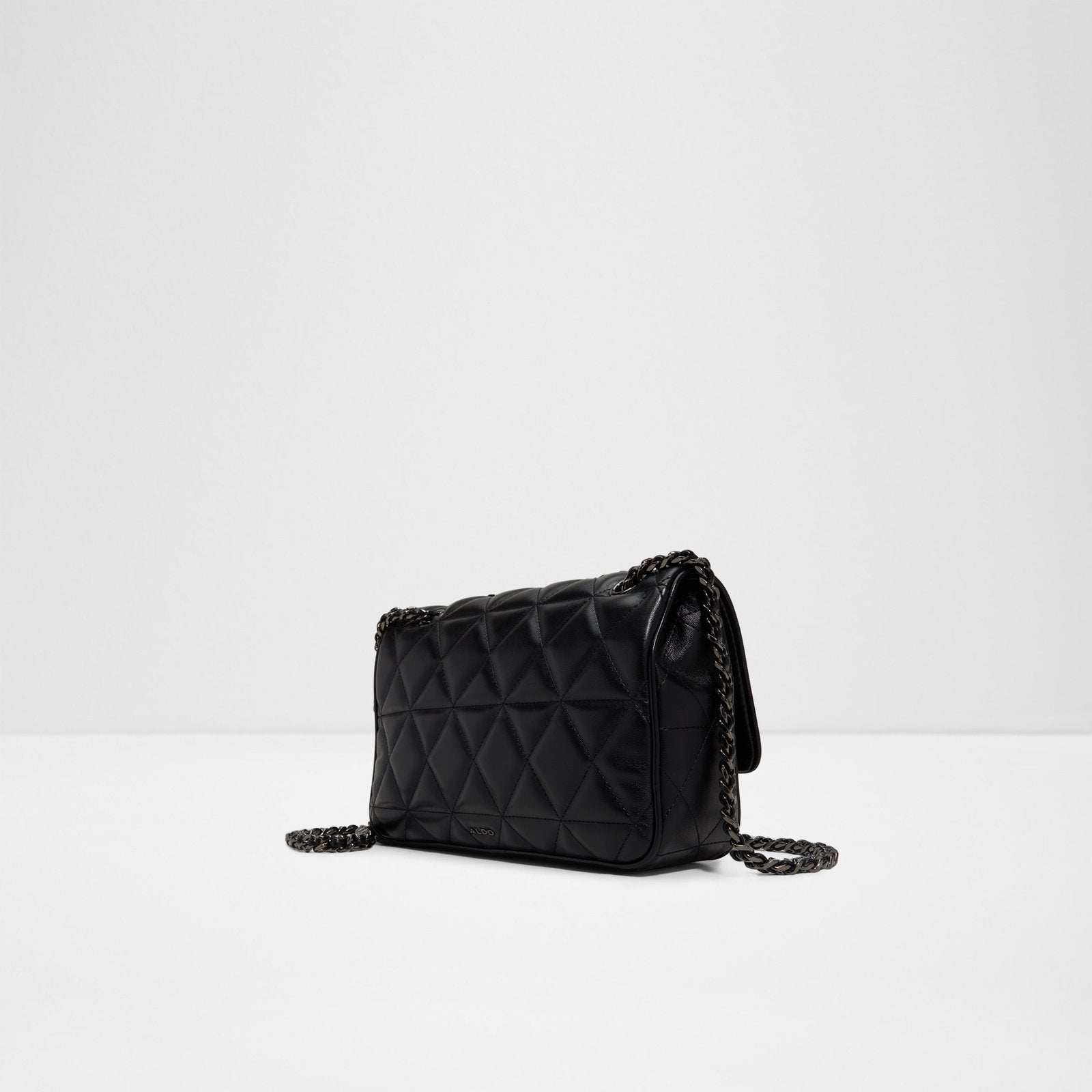 bellabag_black_008-002-029_alt1_sq_nt_1600x1600