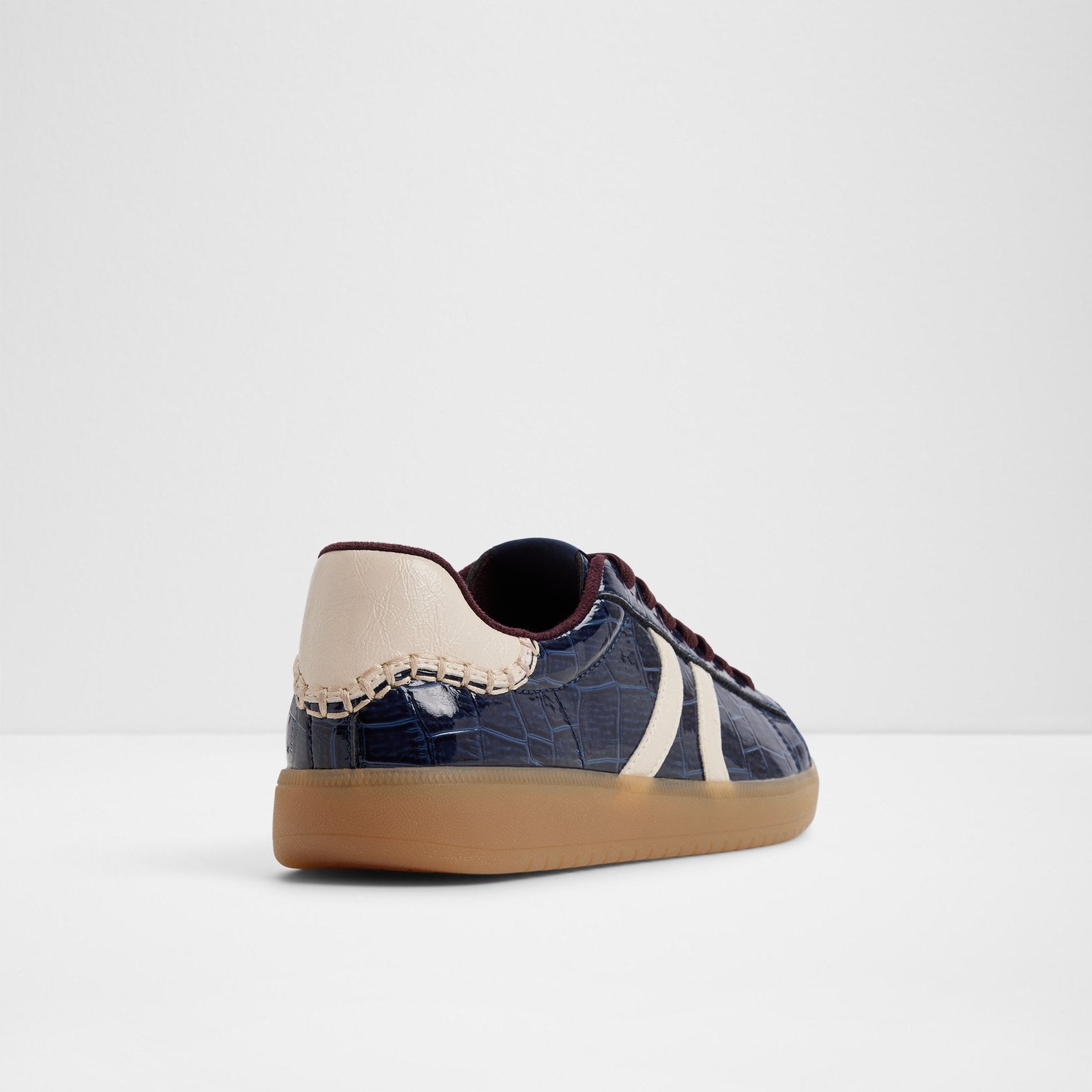 chicsneaker2_blue_410-002-004_alt1_sq_nt_1600x1600