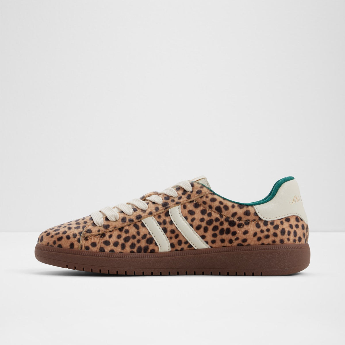 chicsneaker2_multi_967-003-037_alt2_sq_nt_1600x1600