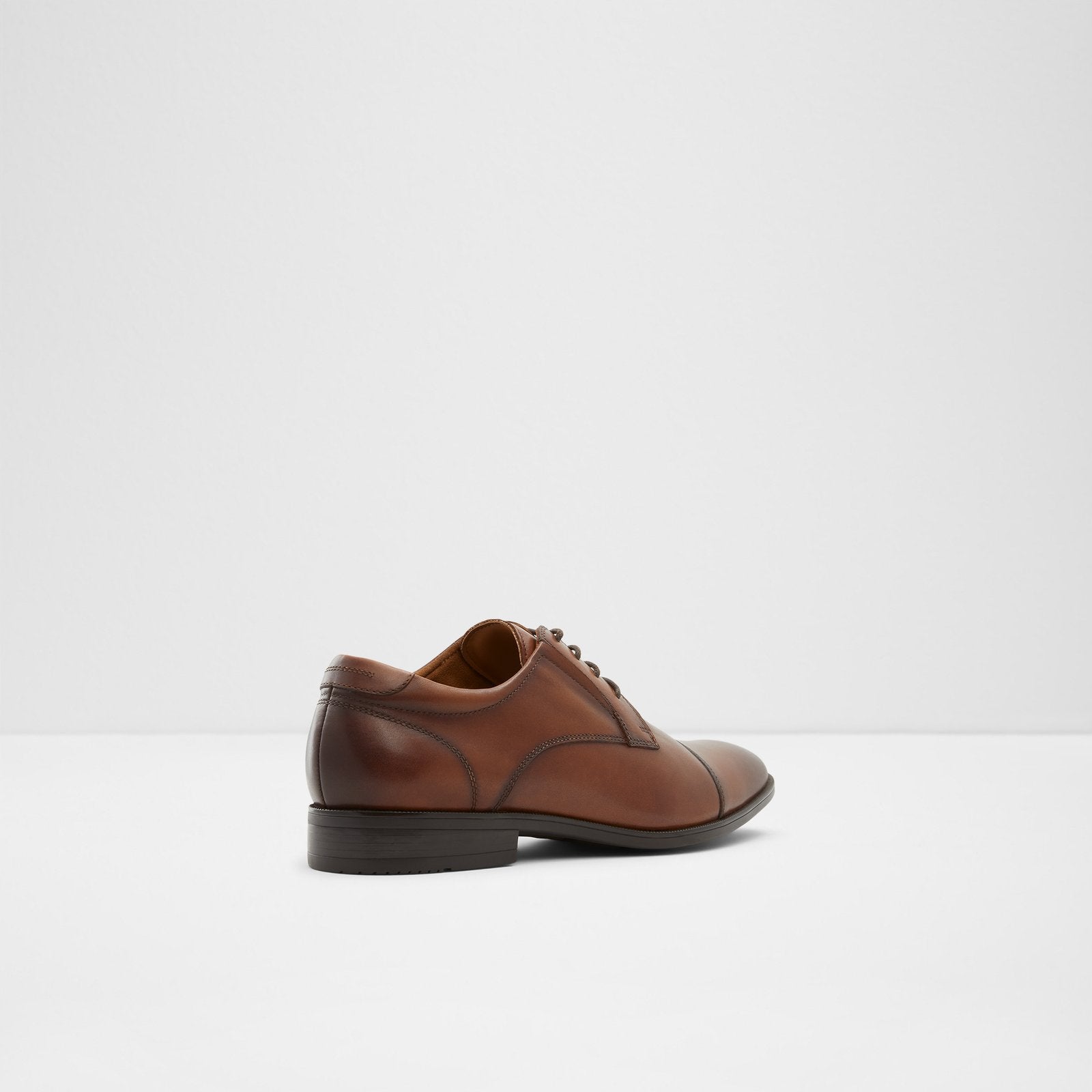 cortleyflex_brown_220-001-043_alt1_sq_nt_1600x1600
