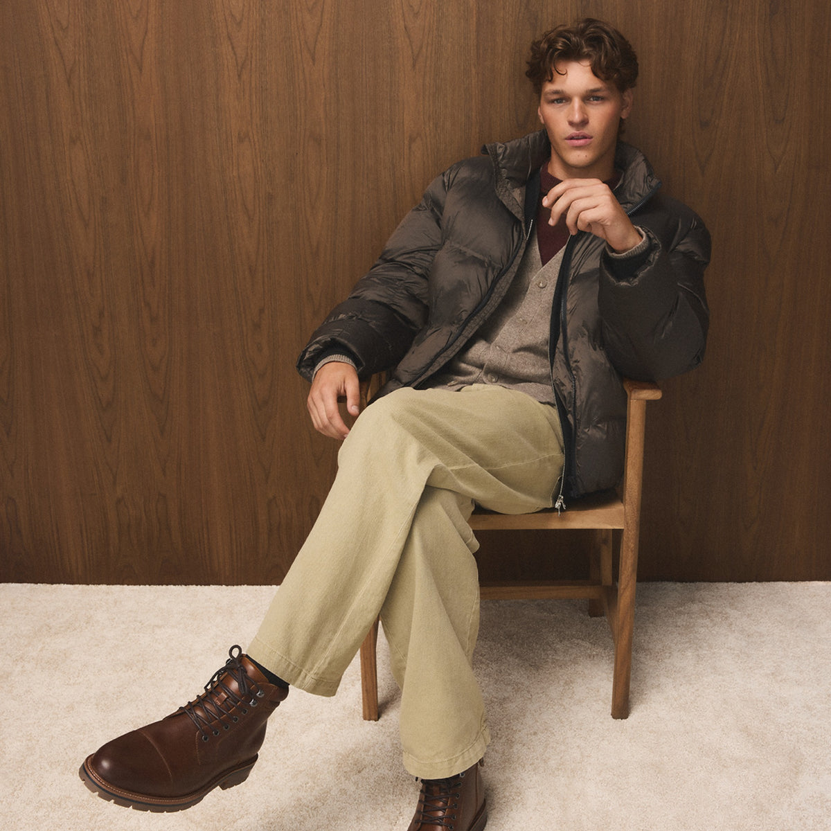 darion_brown_220-001-043_look-full_sq_gy_2000x2000
