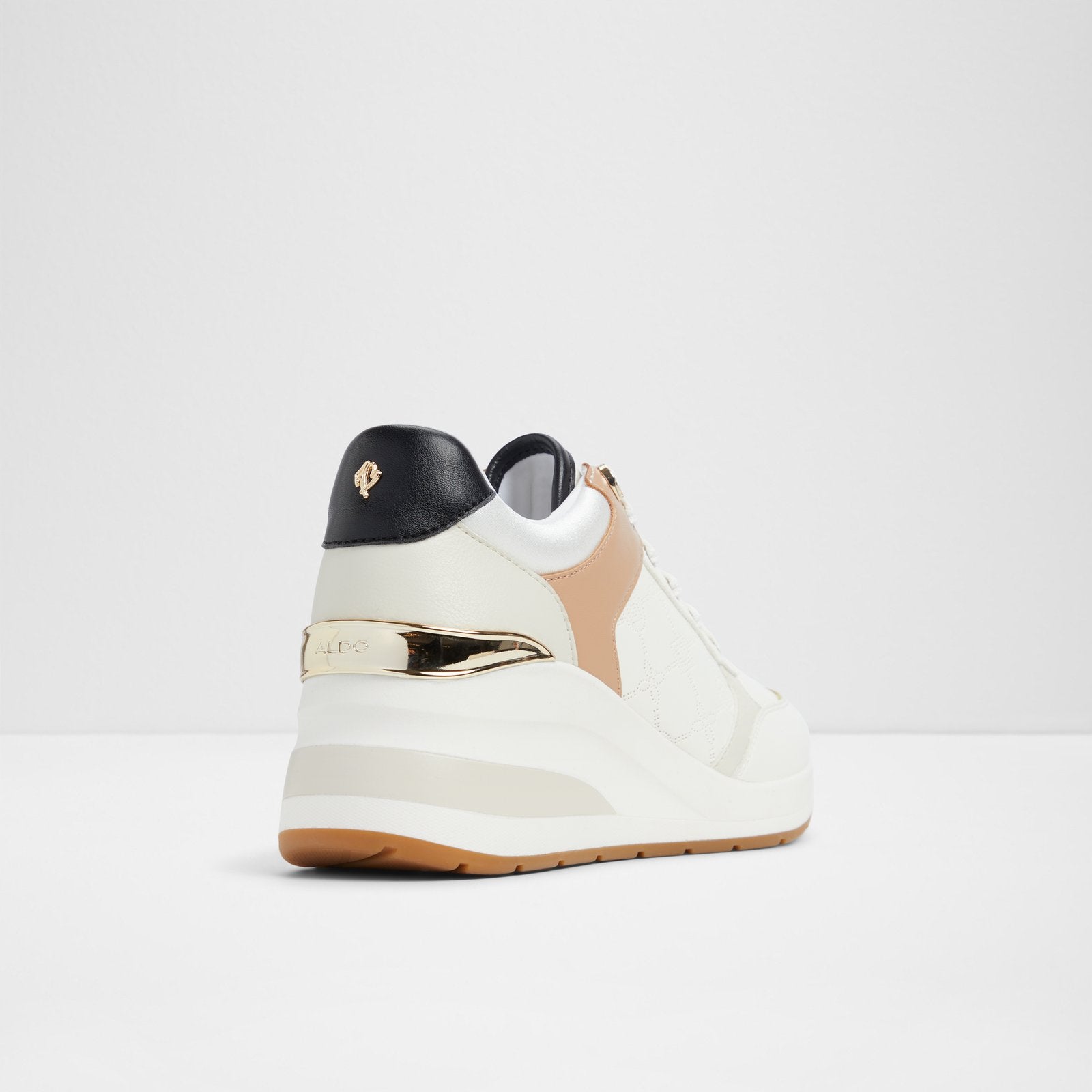 iconistep_beige_270-002-043_alt1_sq_nt_1600x1600