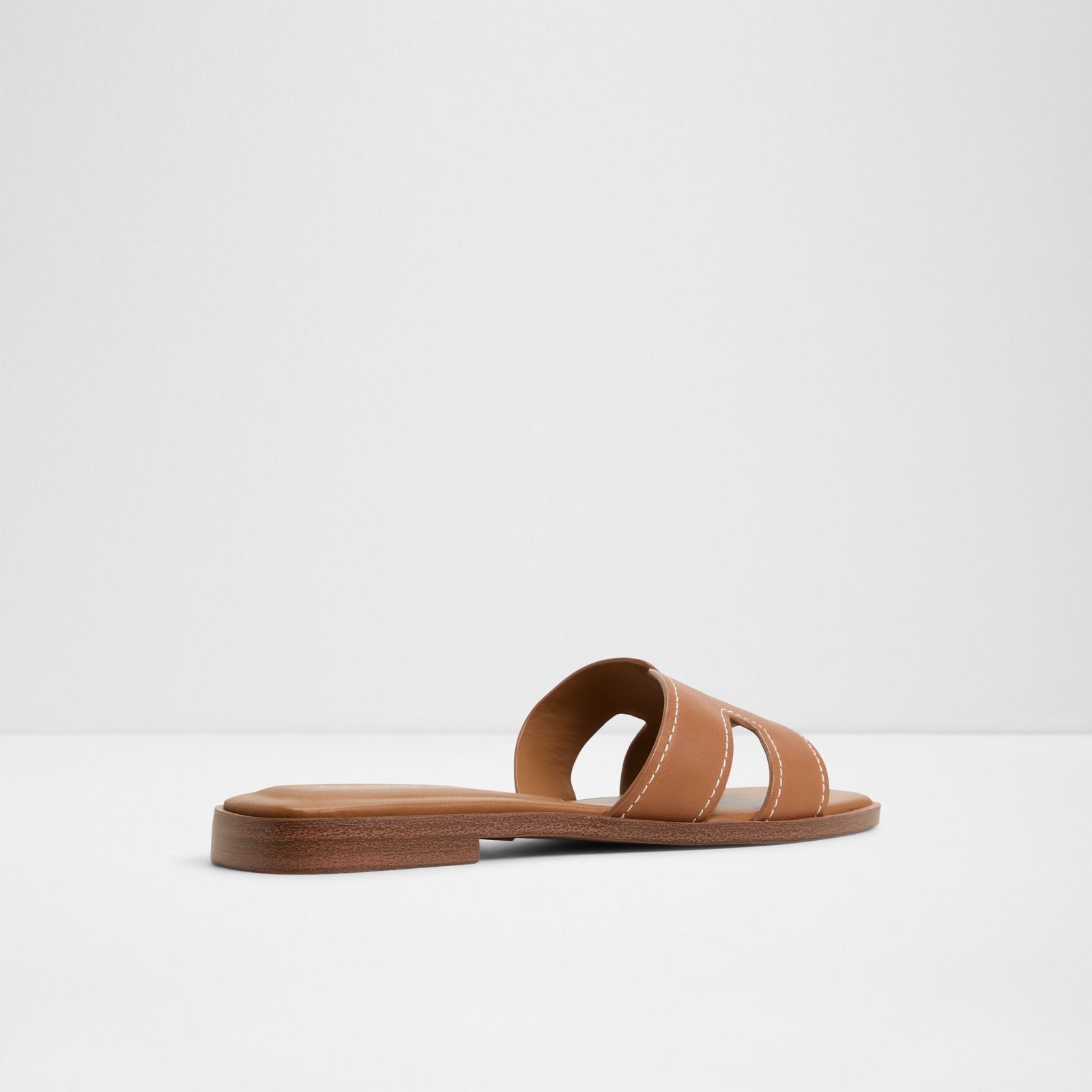 itsandal_brown_210-001-043_alt1_sq_nt_1600x1600
