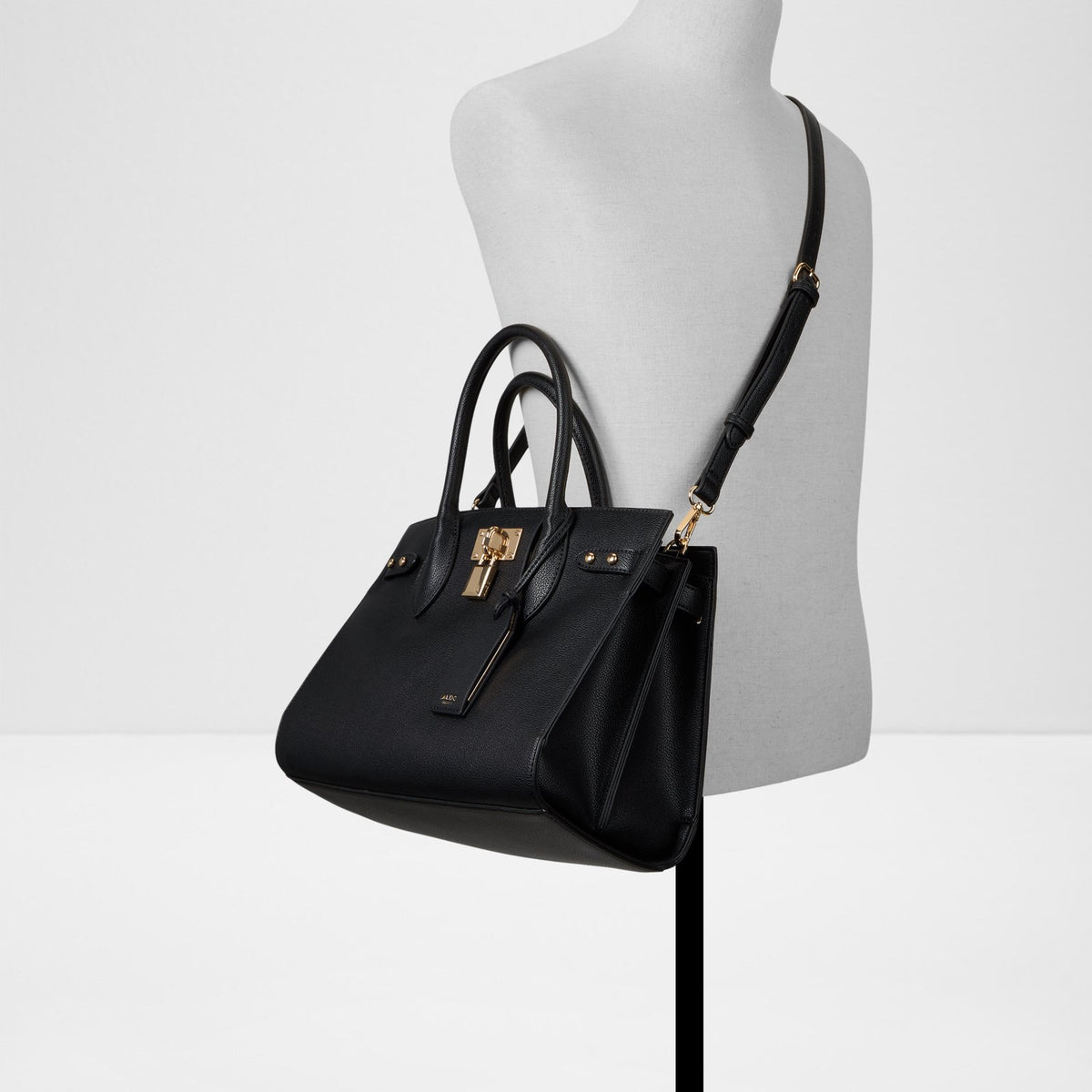 jackietote_black_001-002-029_alt3_sq_nt_1600x1600