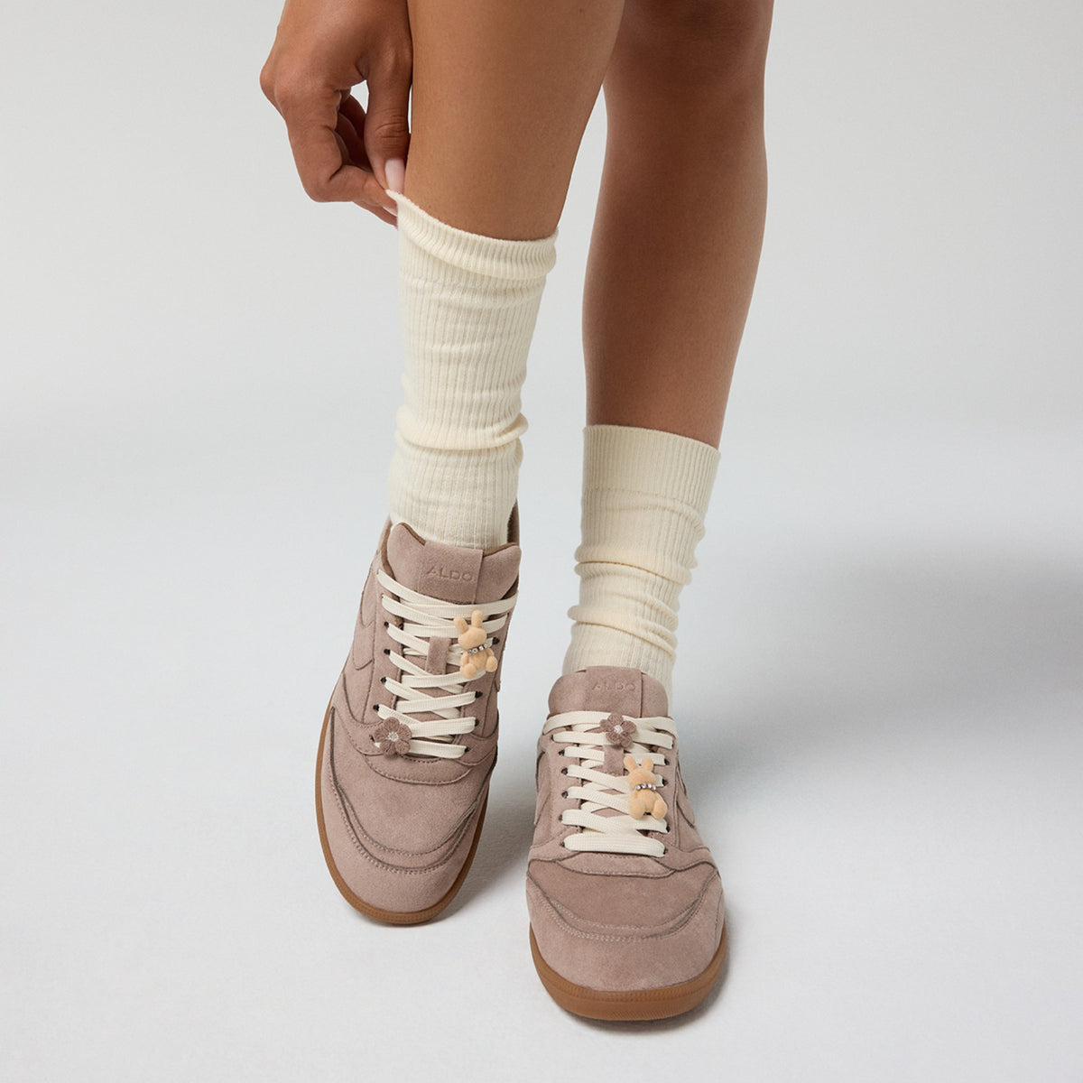 kassis_beige_252-003-027_look-part_sq_gy_2000x2000