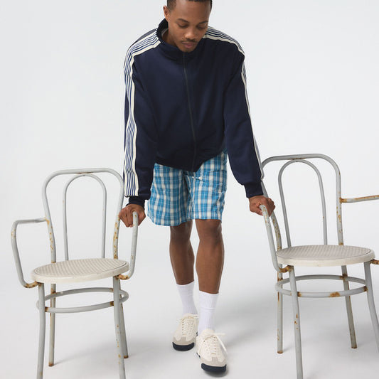 kickoff_beige_270-002-043_look-full_sq_gy_2000x2000