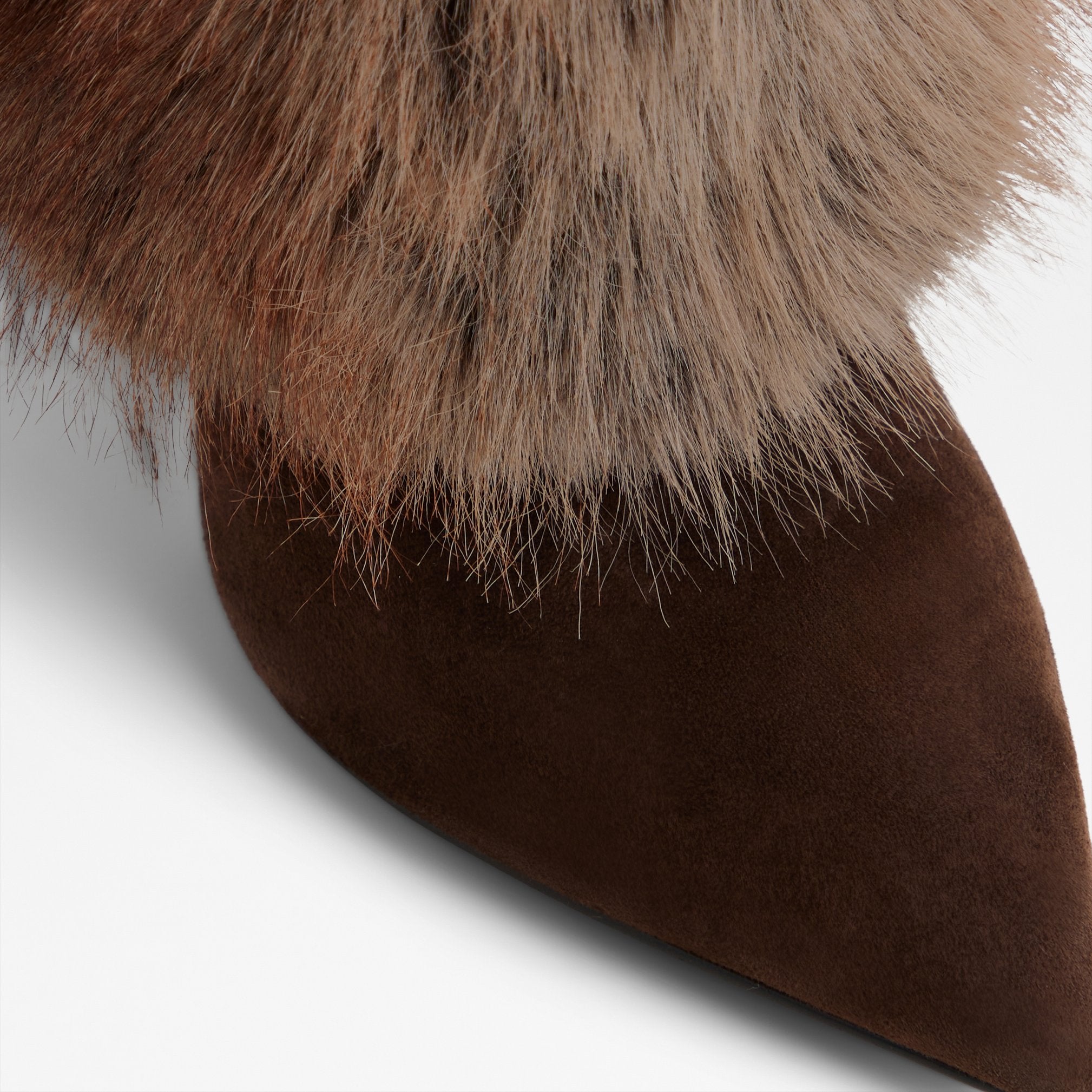 lennore_brown_201-003-026_detail_sq_nt_2018x2018
