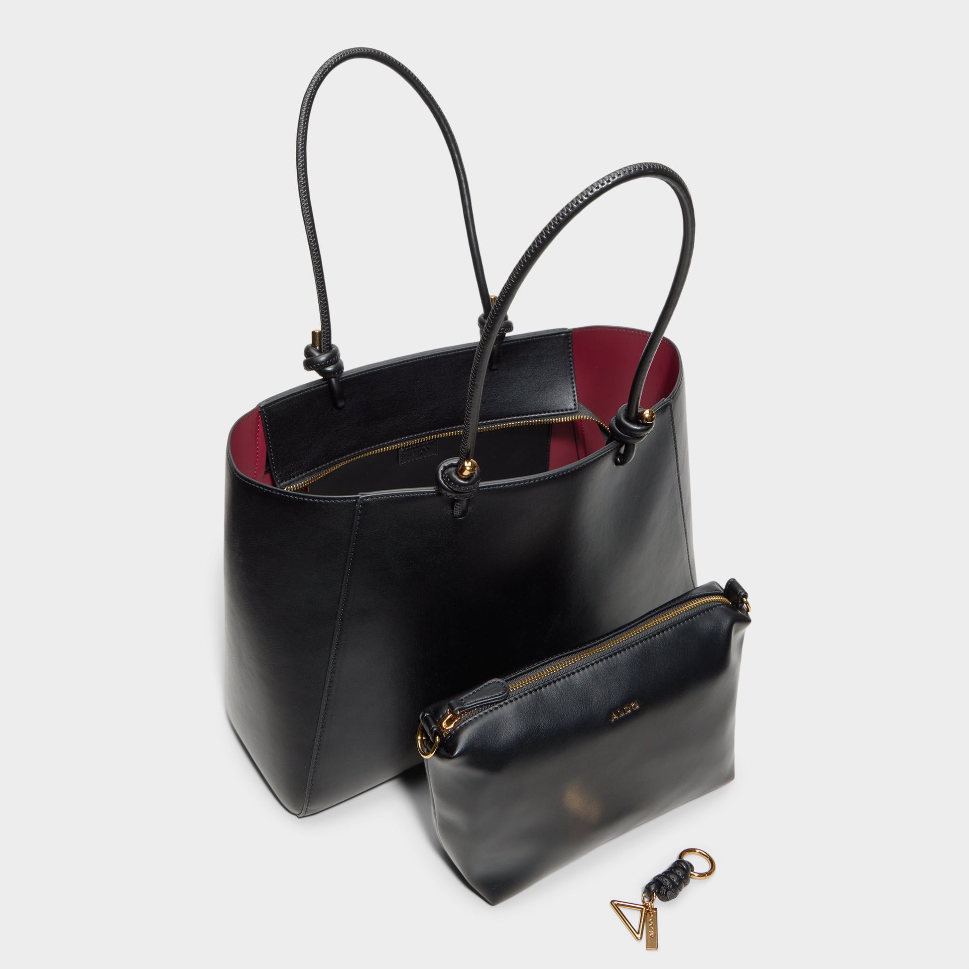 lilytote_black_006-002-029_alt2_sq_gy_4800x4800