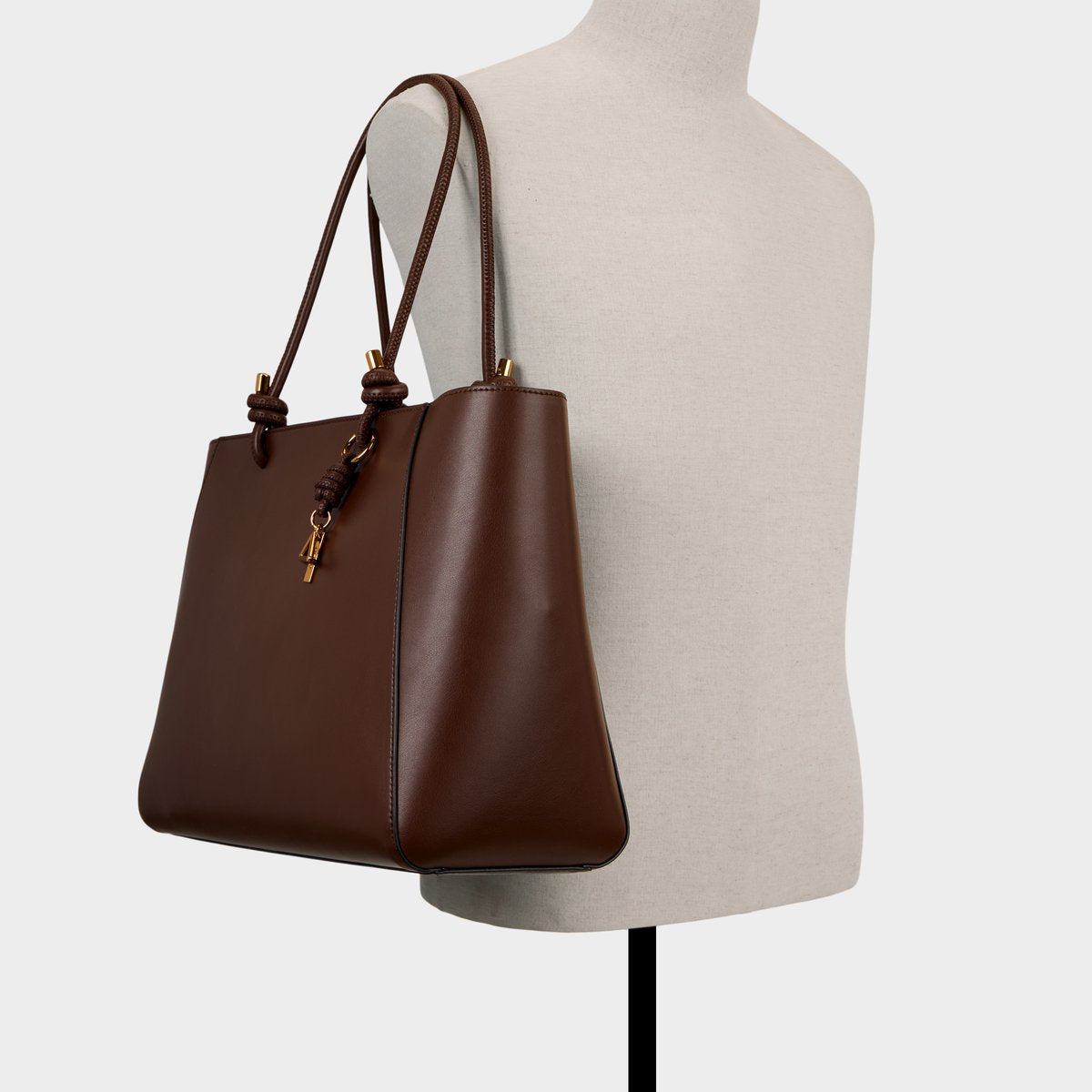 lilytote_brown_200-002-029_alt3_sq_gy_1200x1200