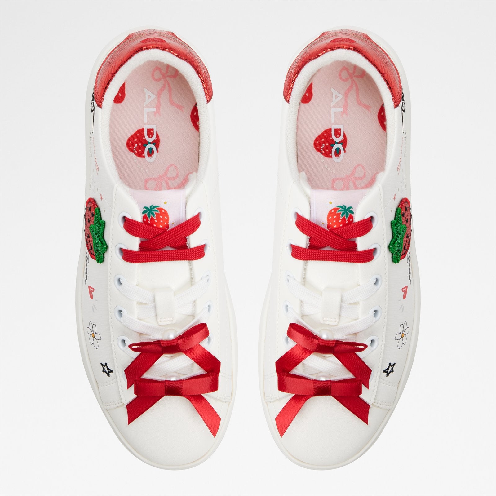 lovesneaker_white_100-002-043_alt5_sq_nt_1600x1600