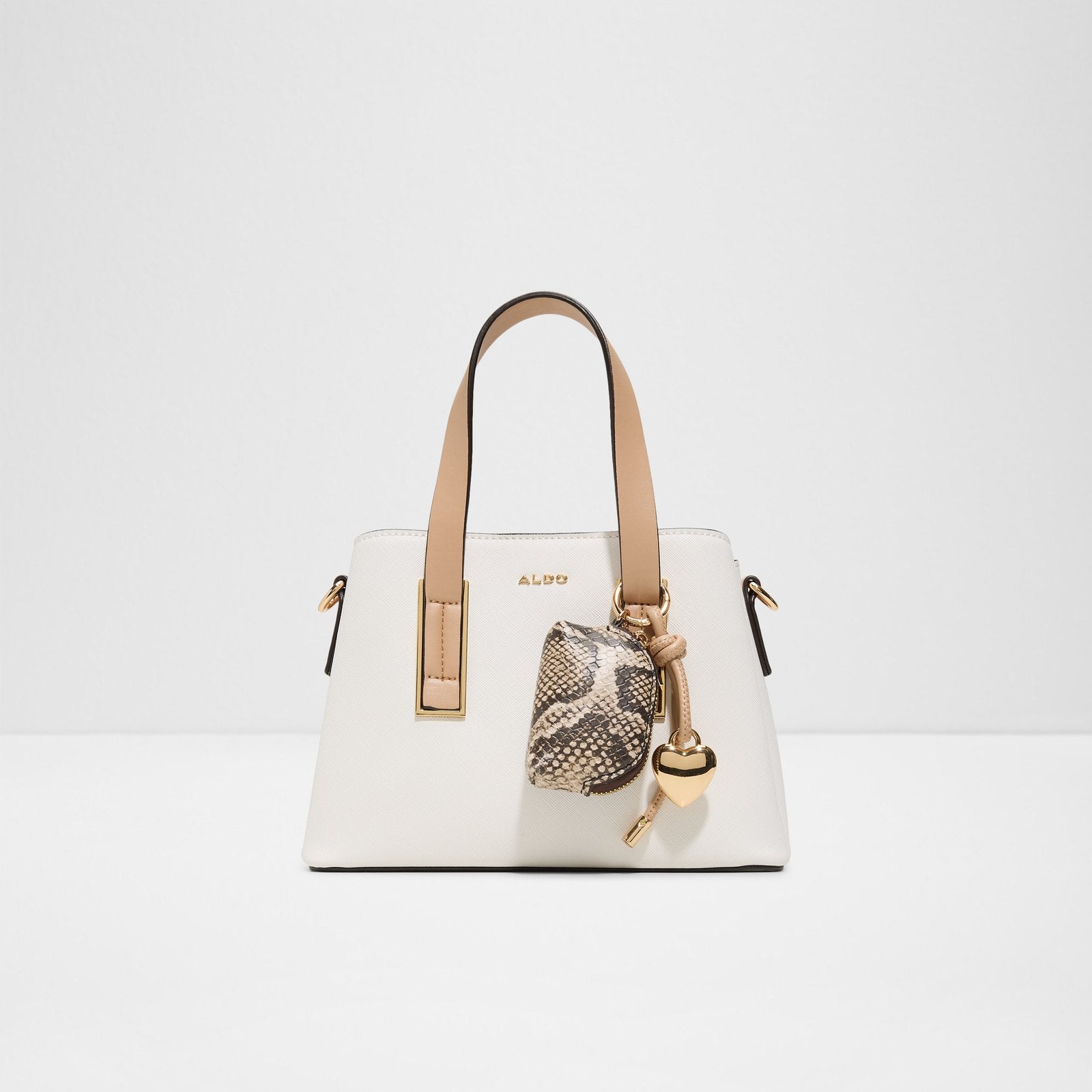 maeliabag_white_121-002-029_main_sq_nt_1600x1600