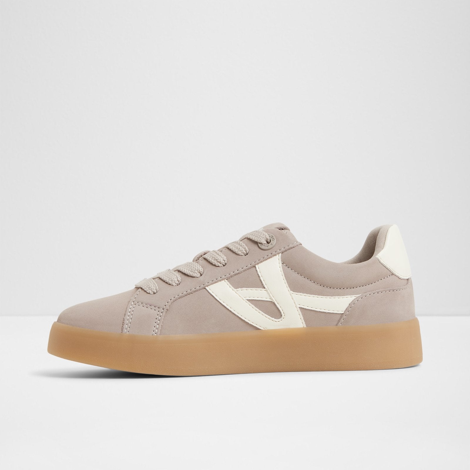 mtl72sneaker-l_grey_050-001-031_alt2_sq_nt_1600x1600
