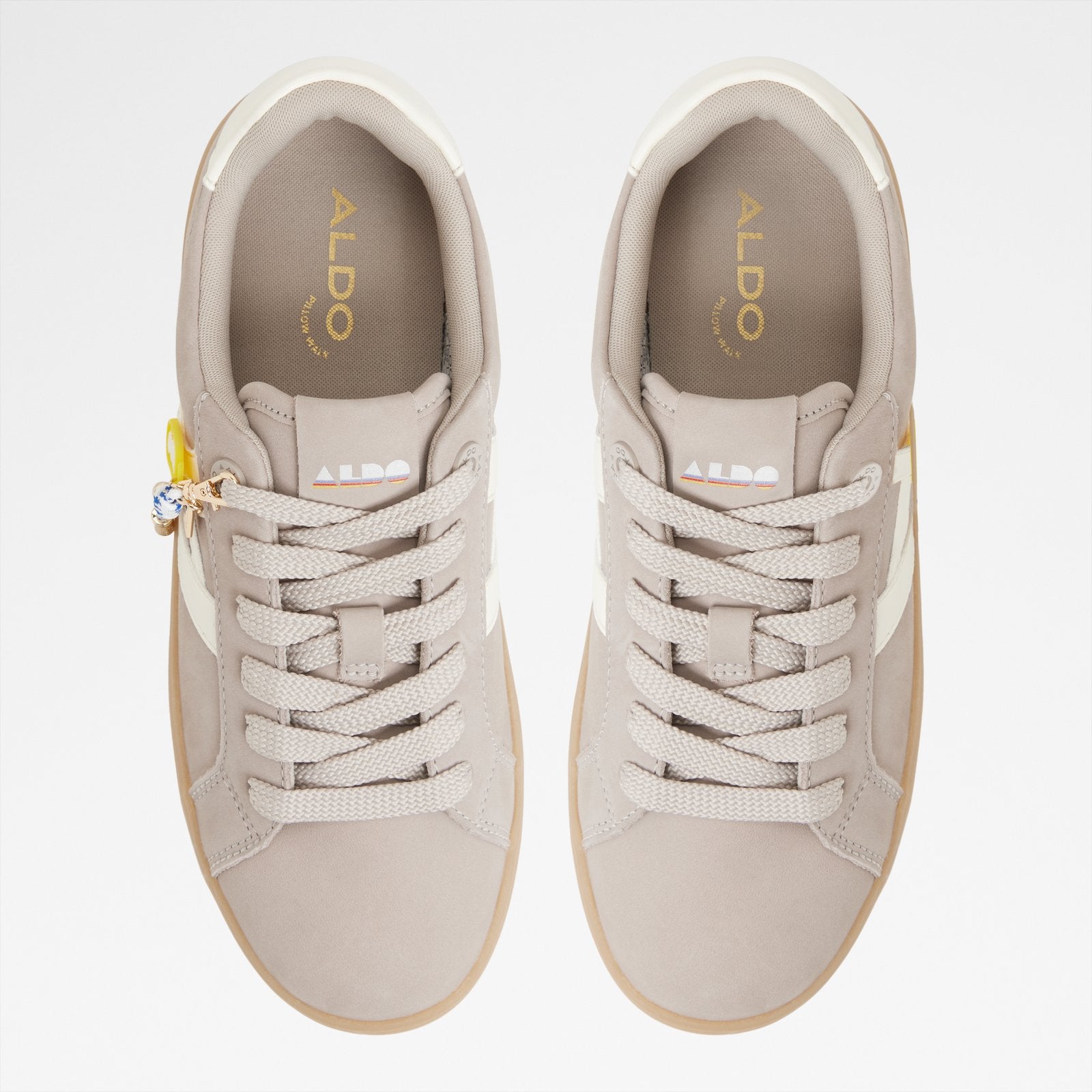 mtl72sneaker-l_grey_050-001-031_alt5_sq_nt_1600x1600