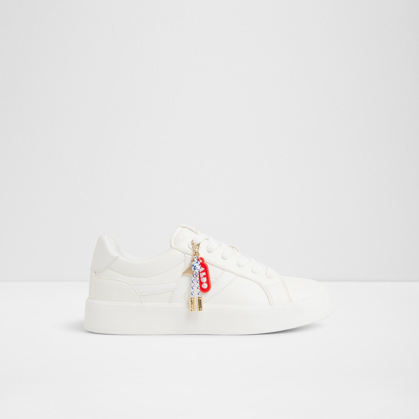 mtl72sneaker-l_white_100-002-043_main_sq_nt_1600x1600