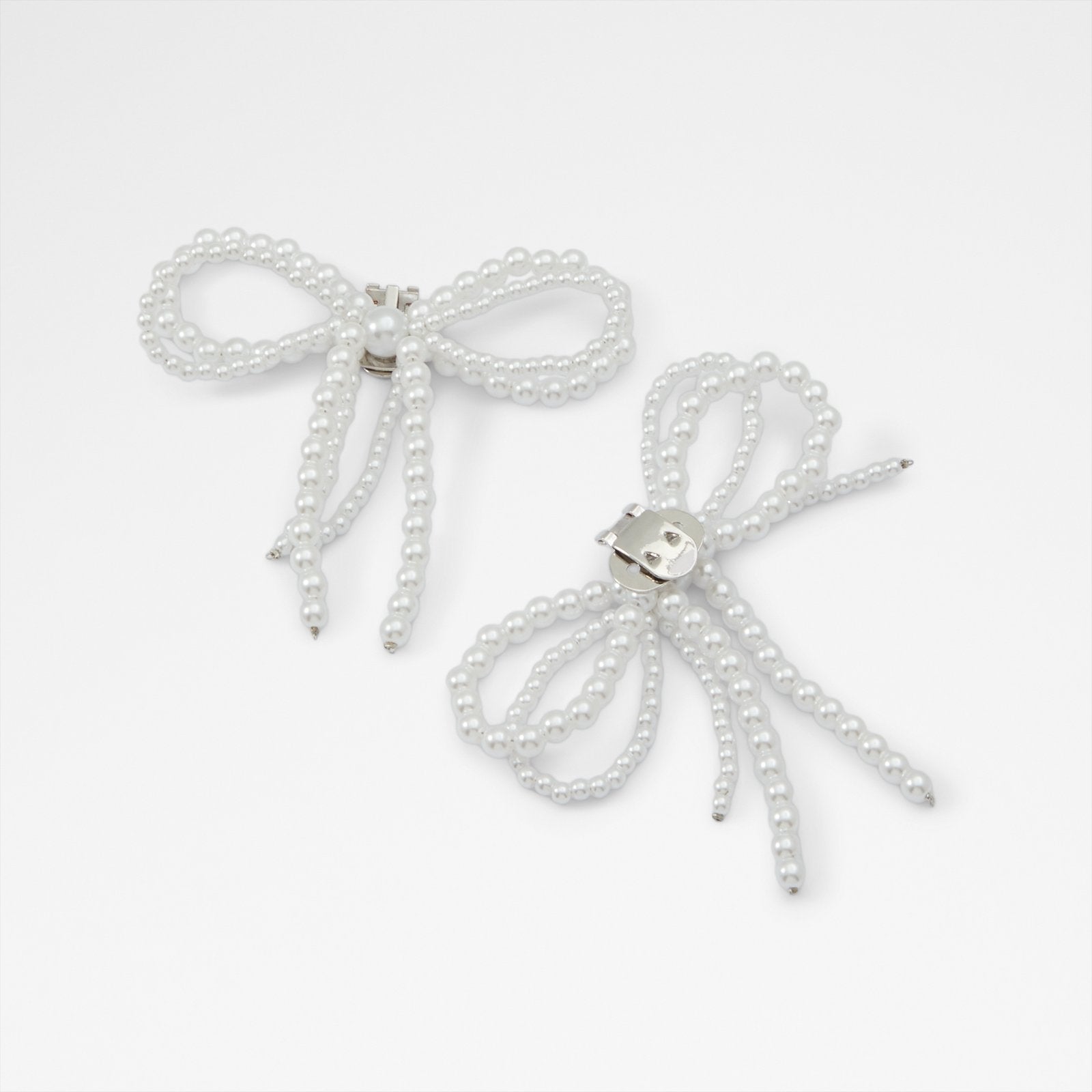 pearlycharm_white_102_main_sq_nt_1600x1600