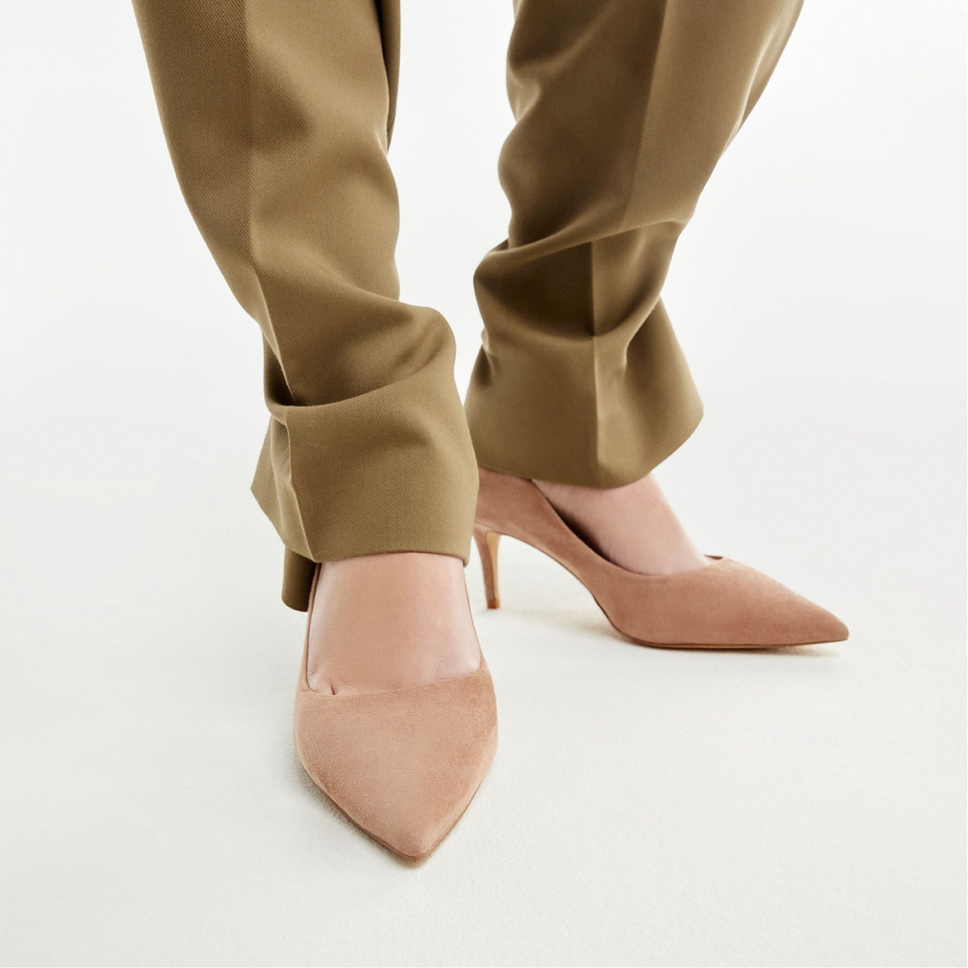 product_13620994_stessylow_beige_261-001-046_look-part_sq_nt