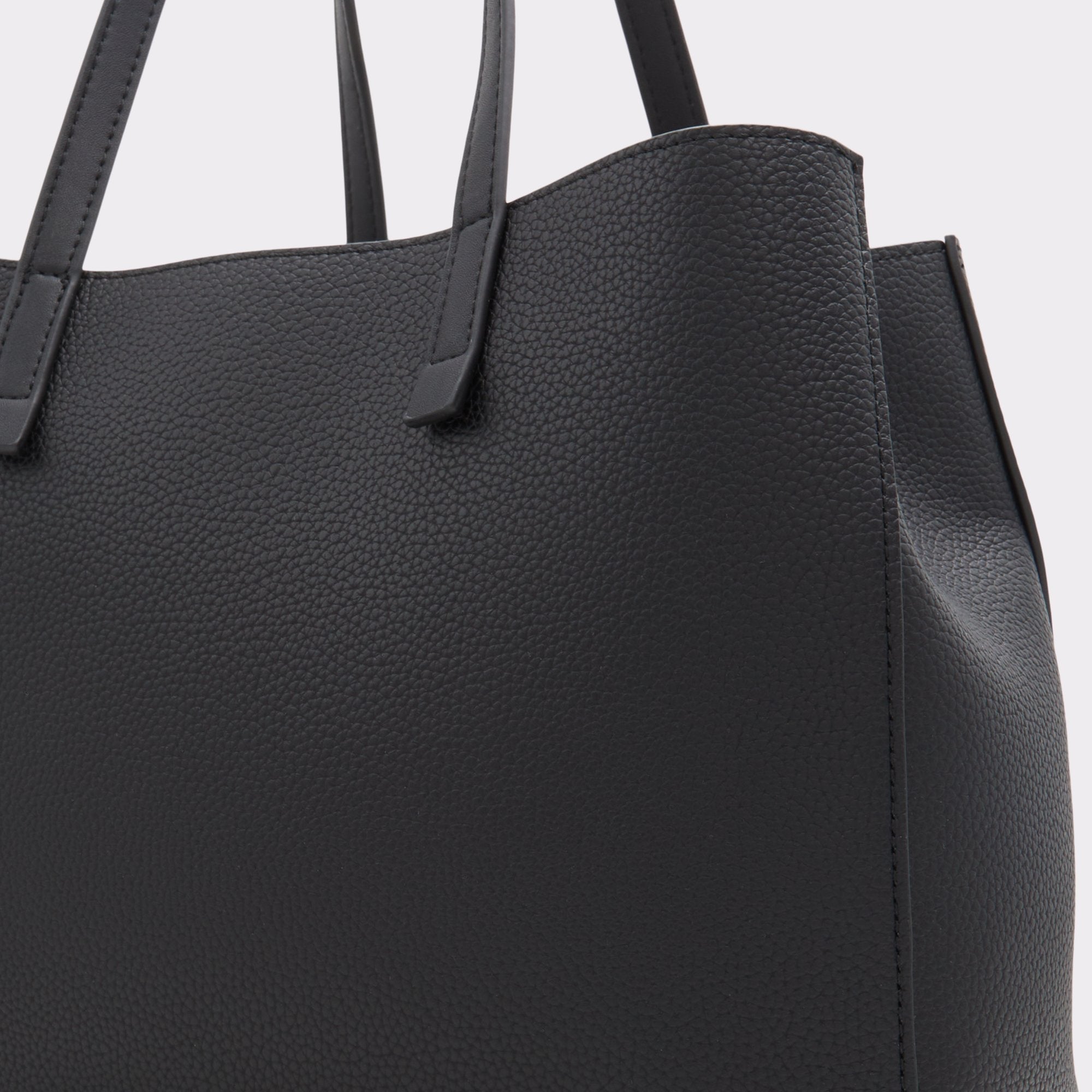 product_13723478_wilmer_black_001-002-034_detail_sq_gy