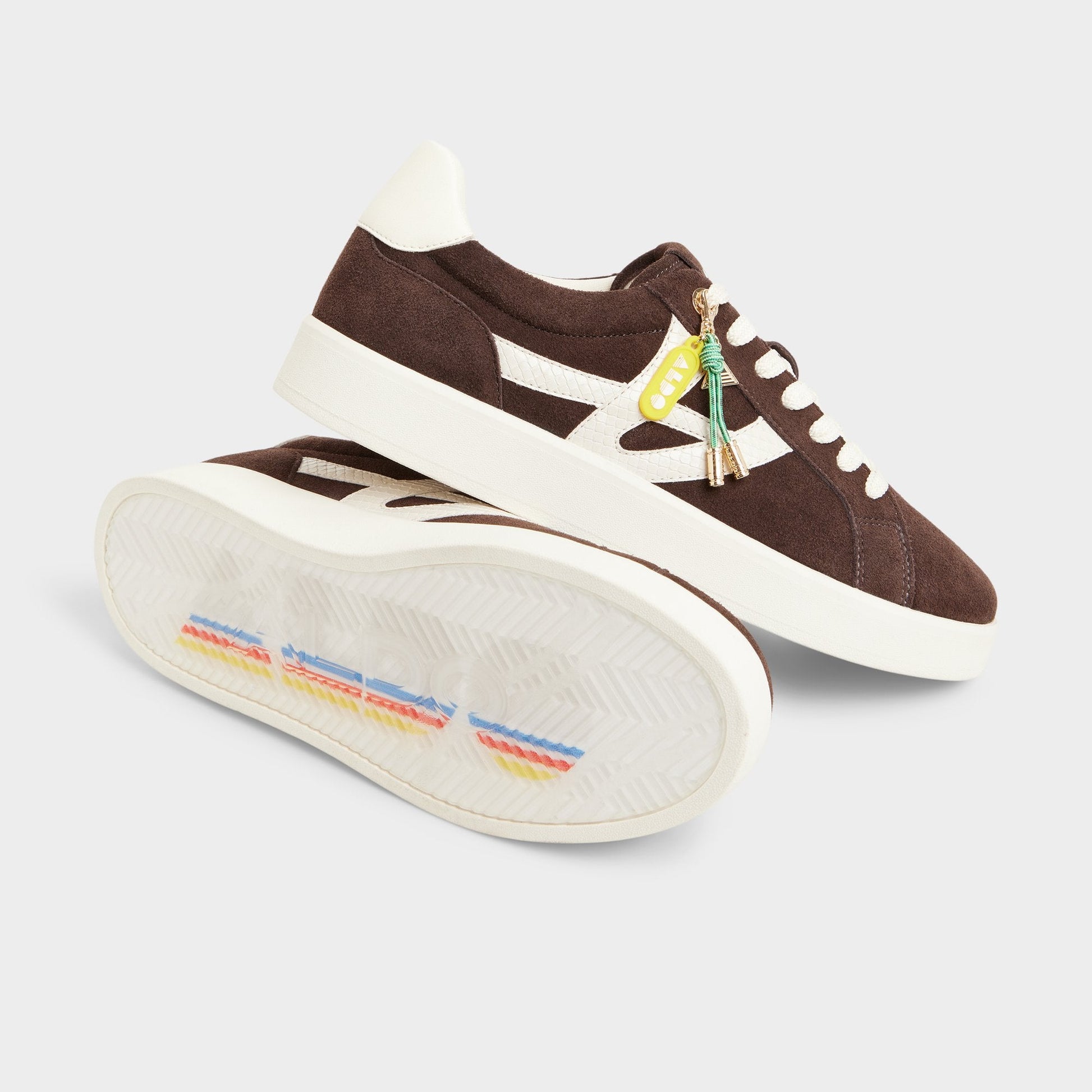 product_14044579_mtl72sneaker-l_brown_201-001-046_spotlight_sq_gy