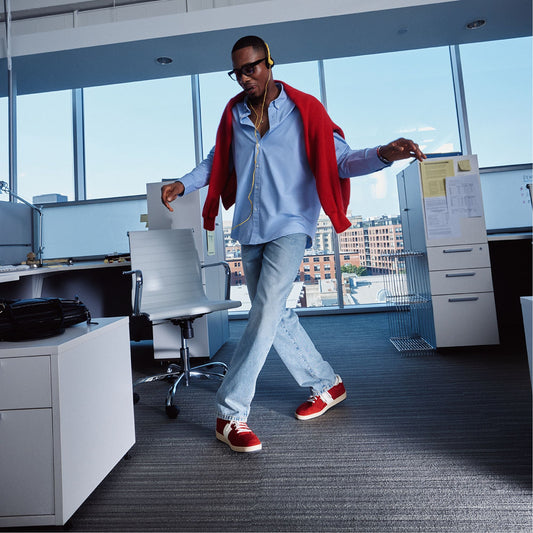 product_14161307_roscoe_red_600-001-029_campaign-full_sq_gy