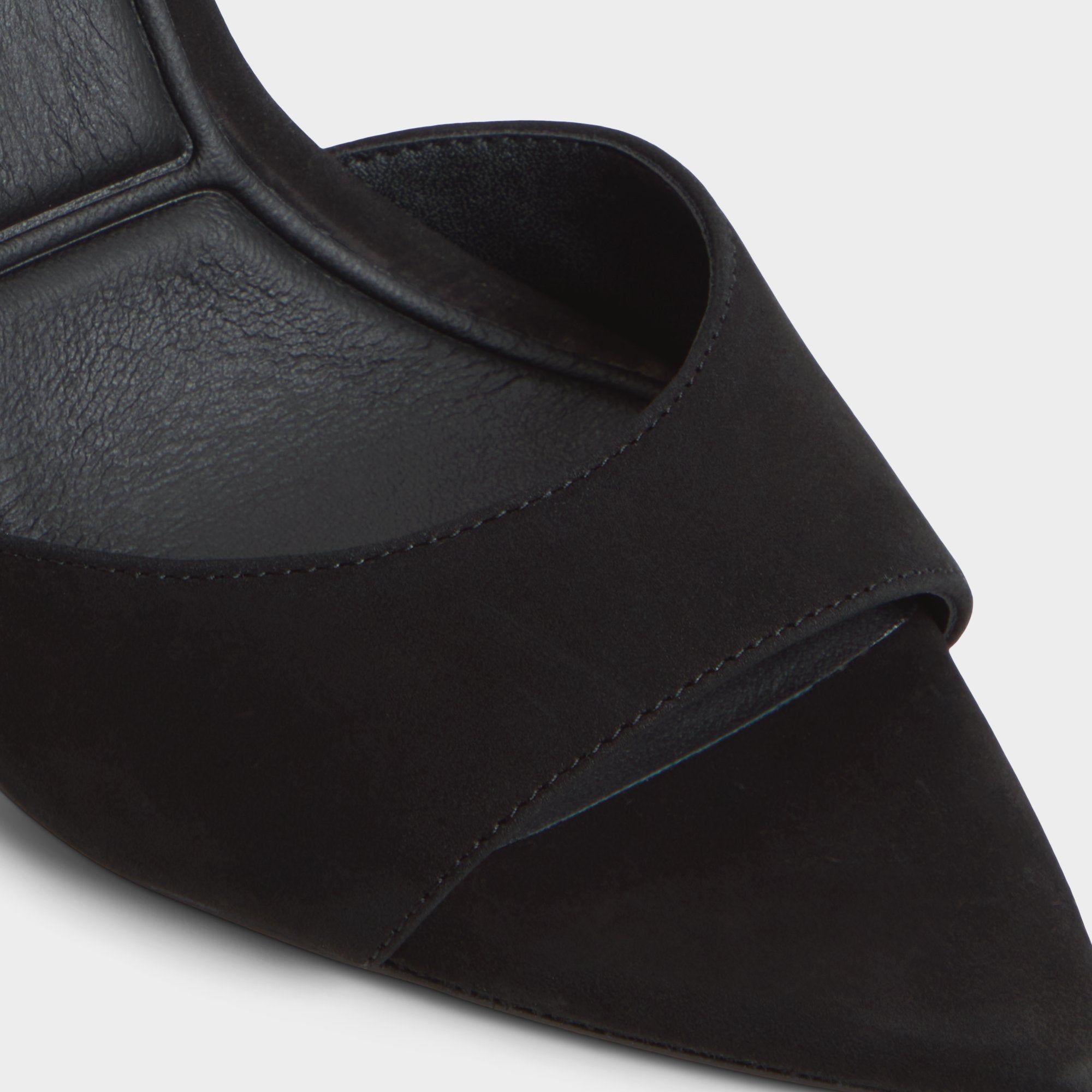 product_14190470_medeza_black_001-001-031_detail_sq_gy