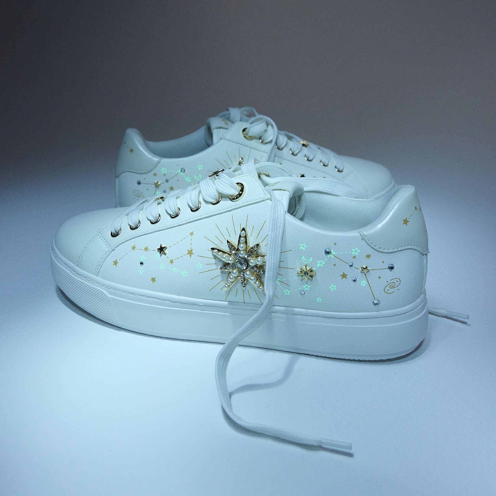 product_14193946_starbright_white_100-002-043_look-part_sq_gy