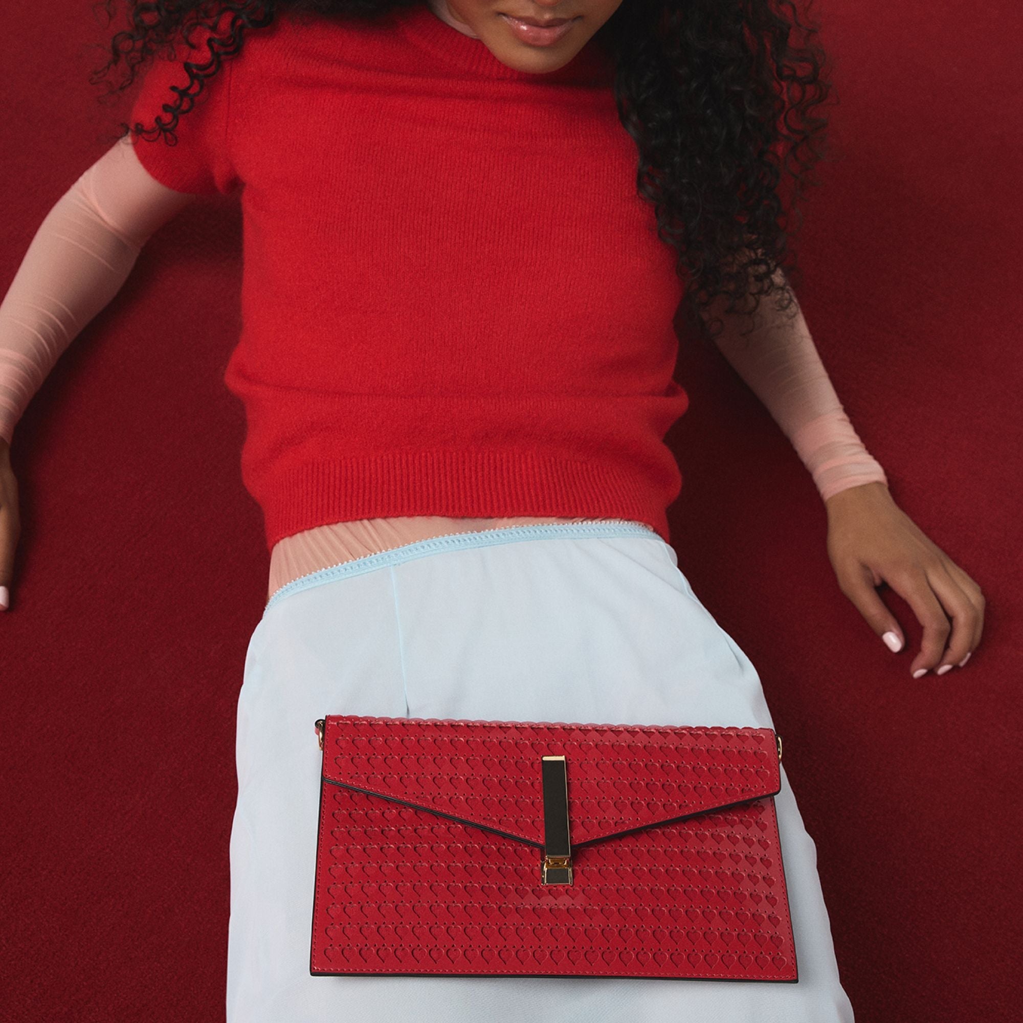 product_14217234_loveclutch_red_600-002-029_look-part_sq_gy