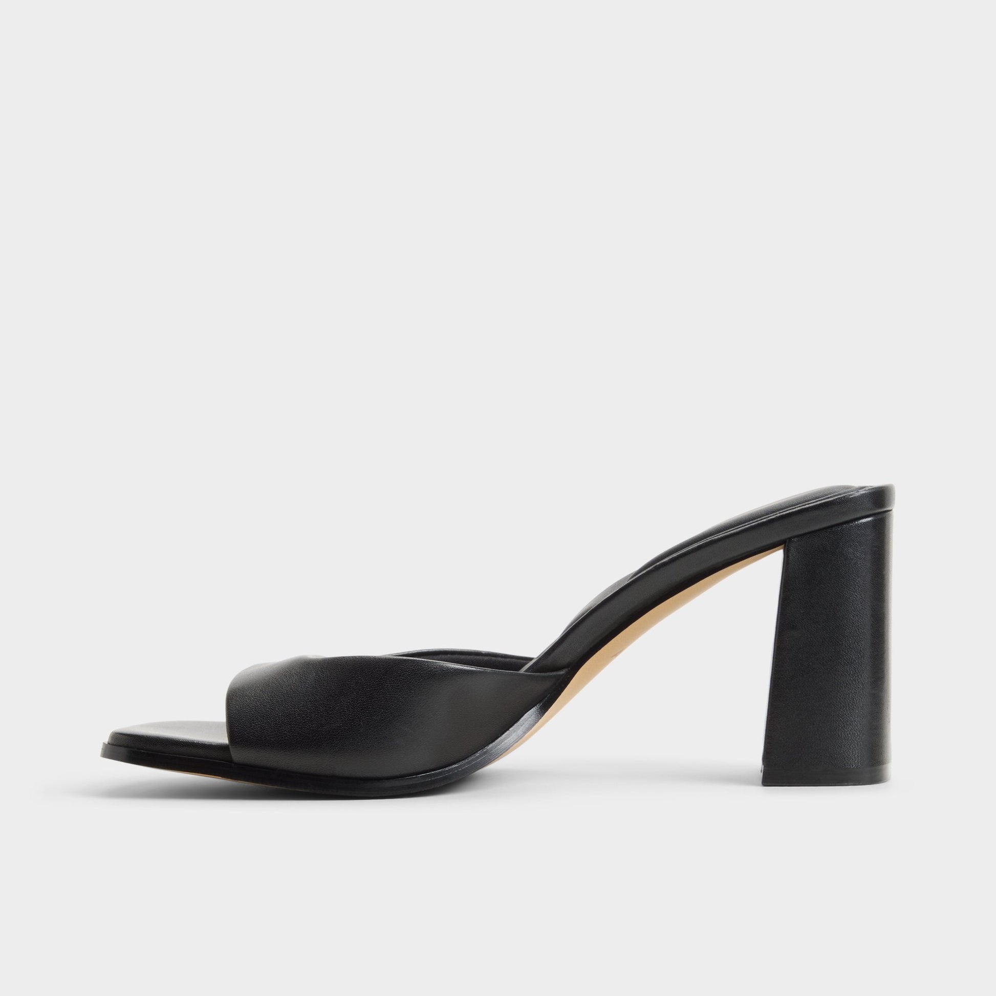 product_14298813_lisia_black_001-001-043_alt2_sq_gy