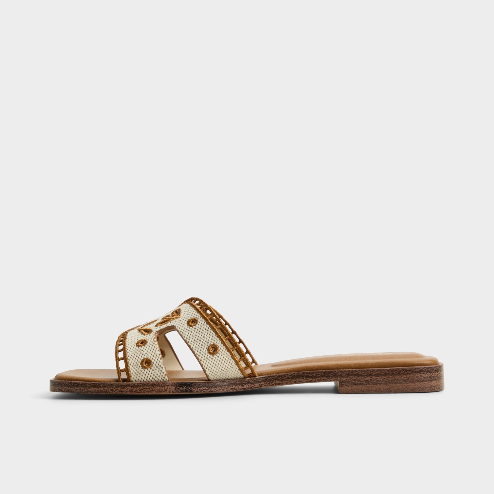 product_14386606_itsandal_beige_101-003-050_alt2_sq_gy
