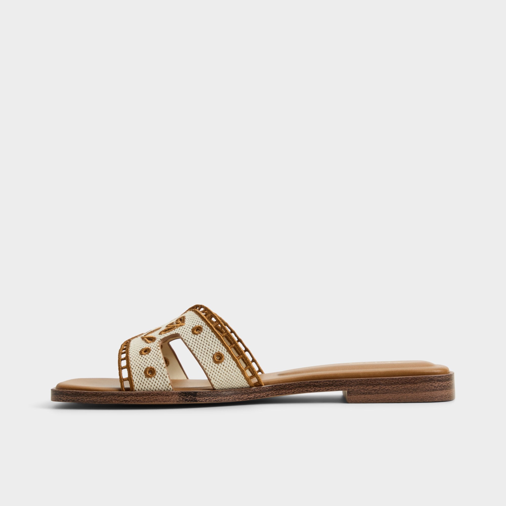 product_14386606_itsandal_beige_101-003-050_alt2_sq_gy