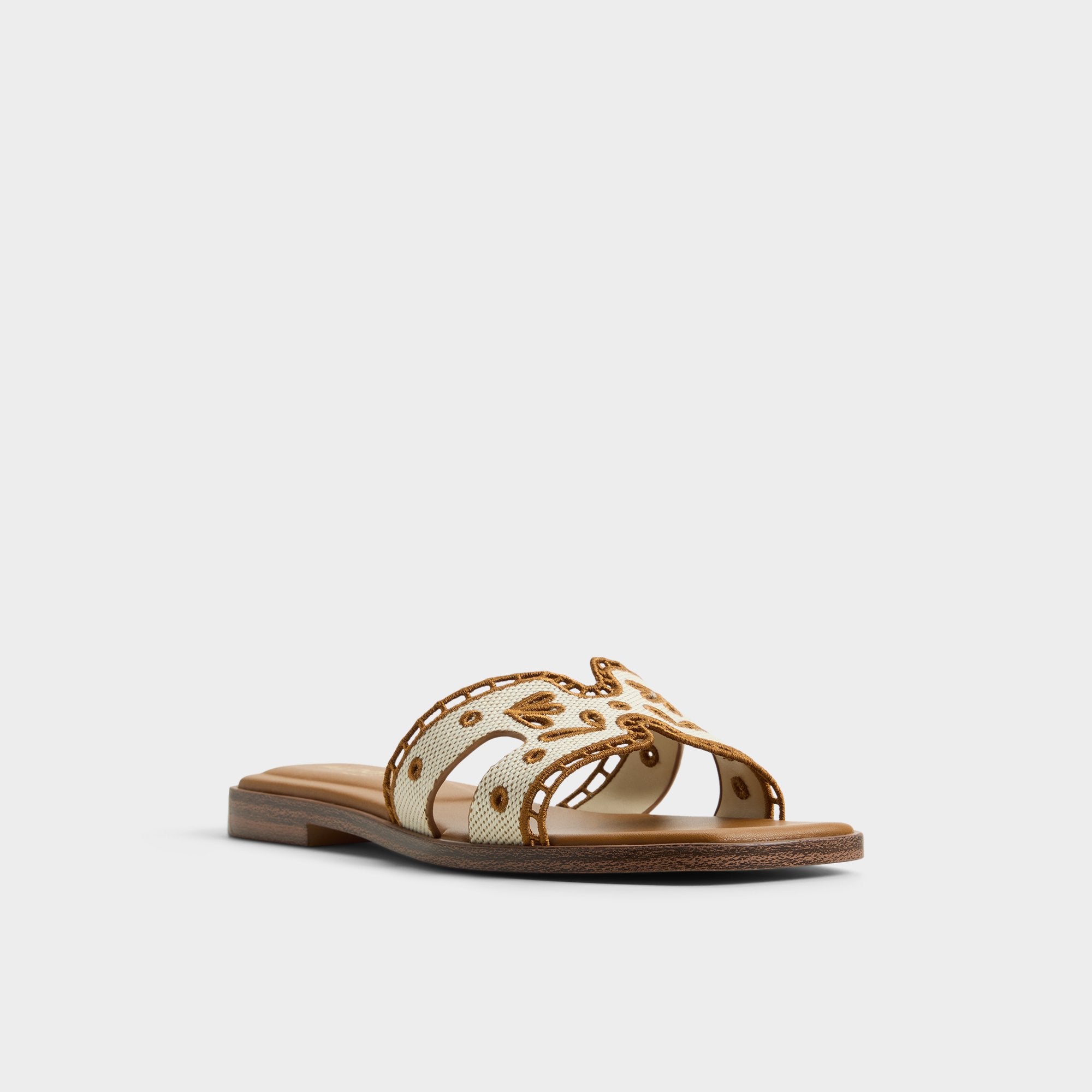 product_14386606_itsandal_beige_101-003-050_alt3_sq_gy