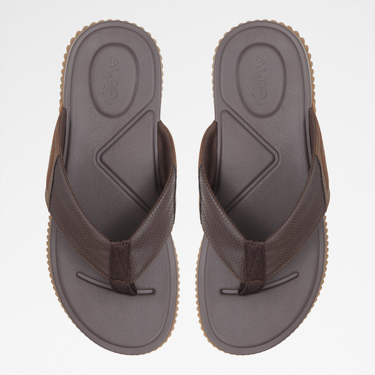 riptide_brown_240-002-008_alt5_sq_nt_1600x1600