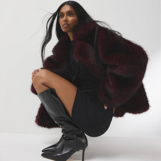 saphiria_black_001-001-043_look-full_sq_gy_2000x2000