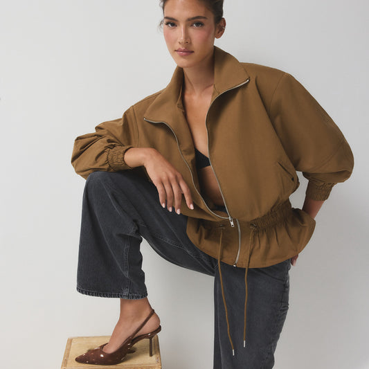 seralina_brown_249-001-037_look-full_sq_gy_2000x2000