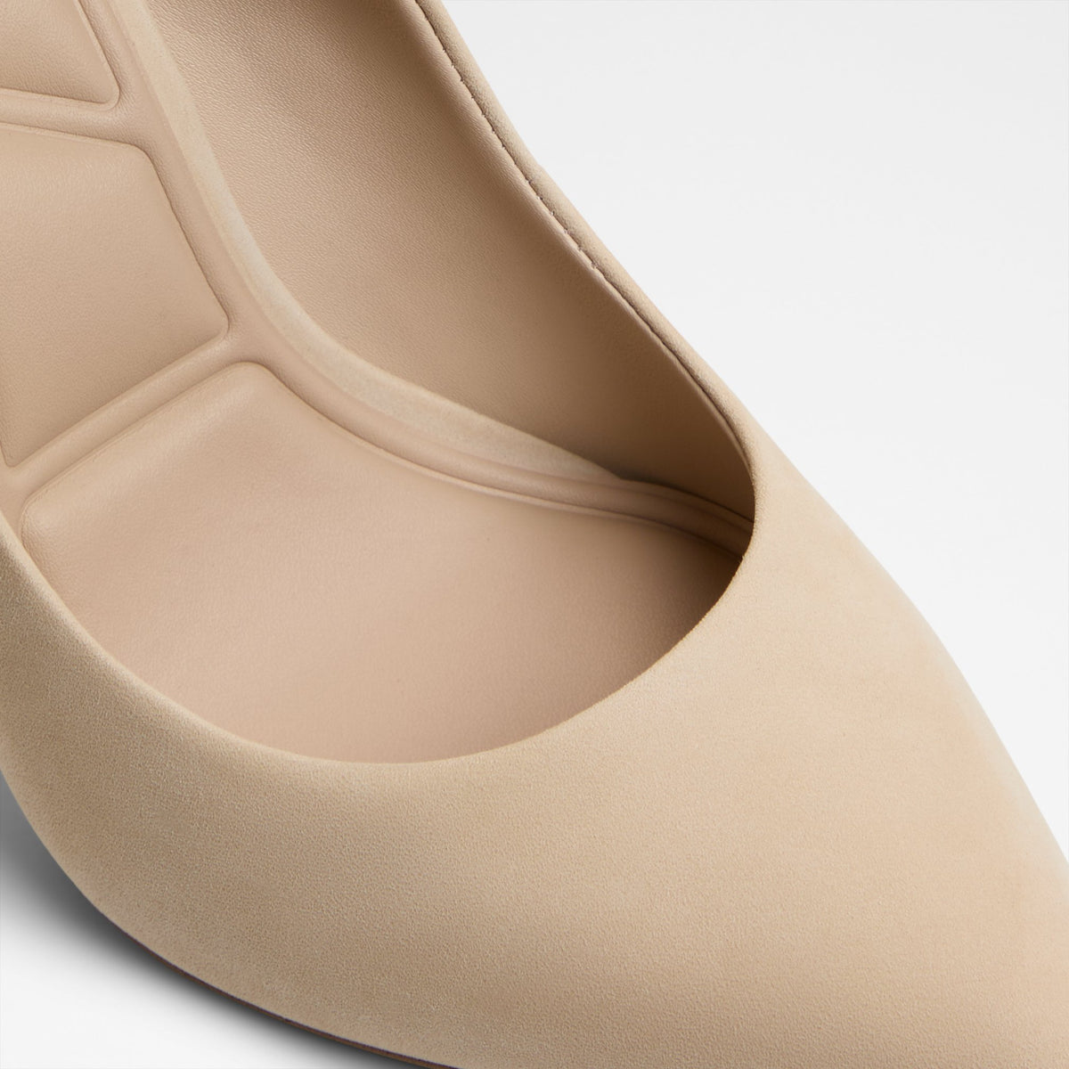 stessy2.0_beige_260-001-031_detail_sq_nt_2018x2018