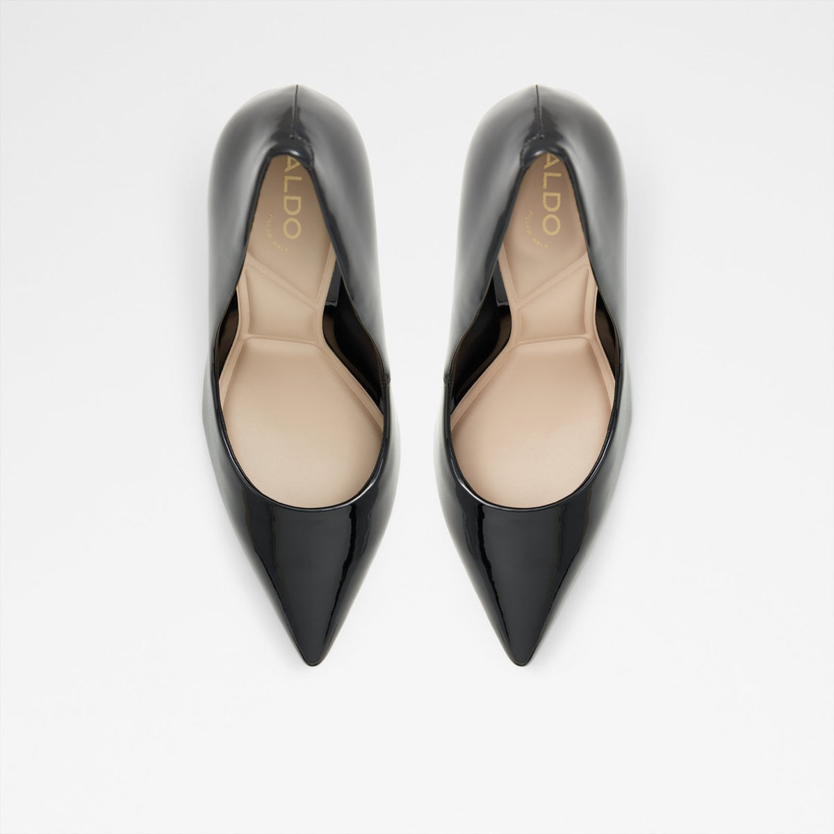 stessy2.0_black_001-002-033_alt5_sq_nt_1600x1600