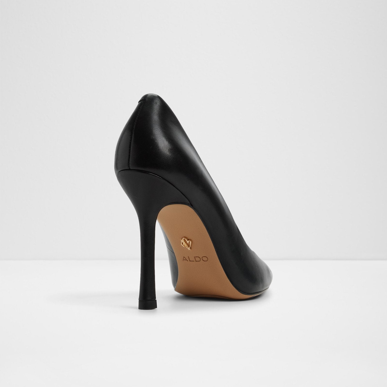 stessy3.0_black_001-001-043_alt1_sq_nt_1600x1600