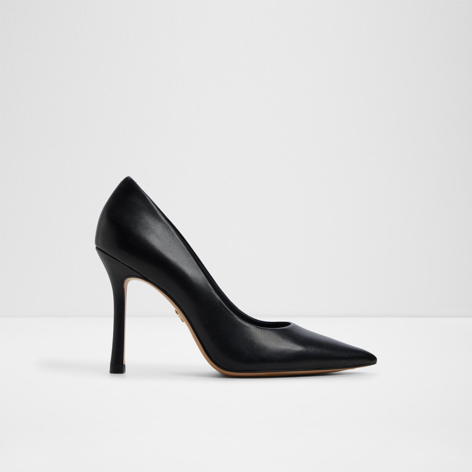 stessy3.0_black_001-001-043_main_sq_nt_1600x1600