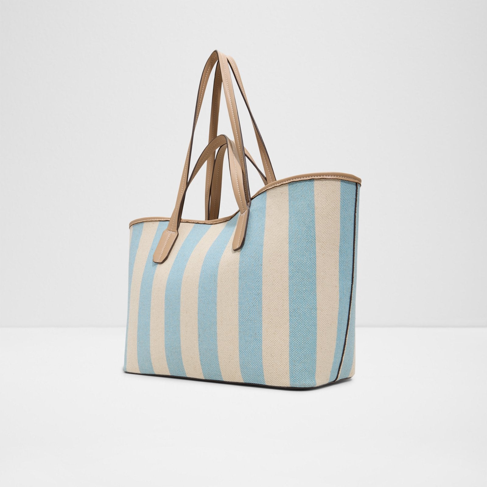 summertote_blue_451-002-029_alt1_sq_nt_1600x1600