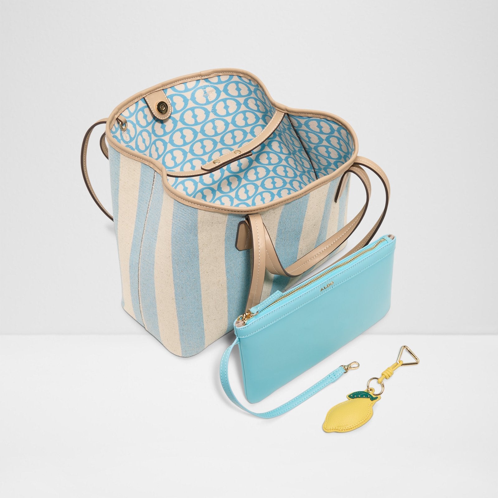 summertote_blue_451-002-029_alt2_sq_nt_1600x1600