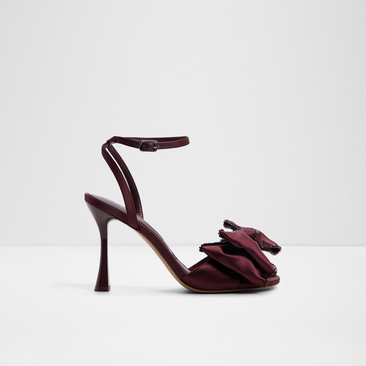 tinsel_red_601-003-032_main_sq_nt_1600x1600
