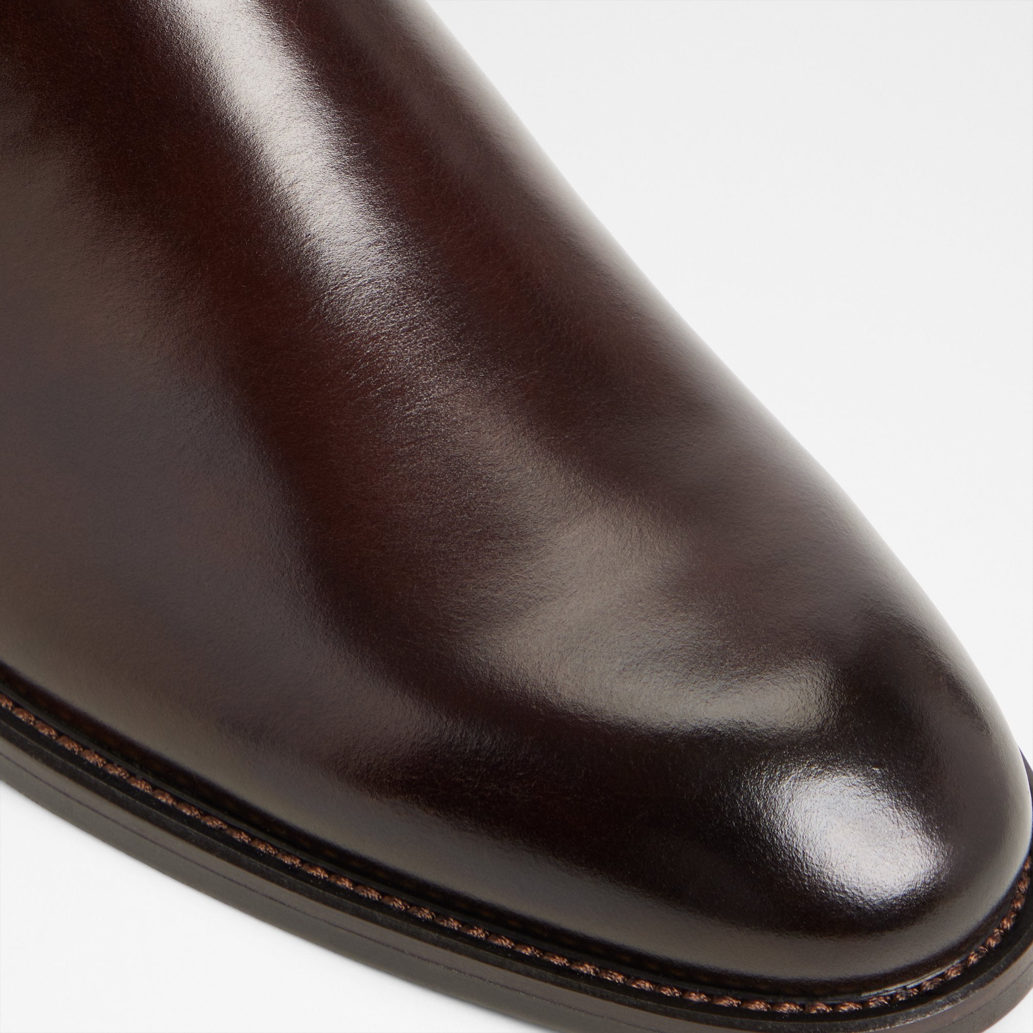 visco_brown_201-001-043_detail_sq_nt_2018x2018